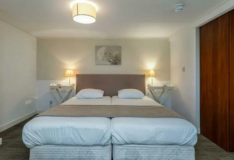 Standard-huone, Randduin