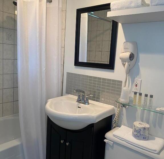 キングサイズベッドのスタンダードルーム, Motel Centre Ville