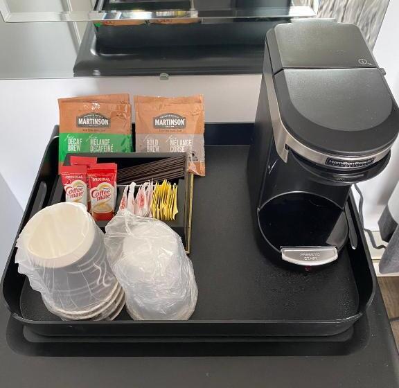 クイーンサイズベッドのスタンダードルーム, Motel Centre Ville