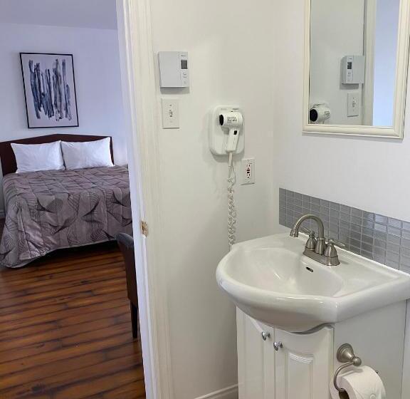 クイーンサイズベッドのスタンダードルーム, Motel Centre Ville