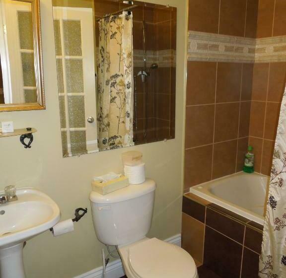 バスタブ付きスタンダードルーム, Motel Derfal