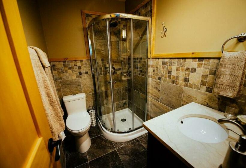 חדר סטנדרט, Skeena River House Bed & Breakfast