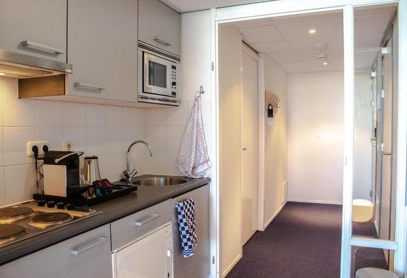 סוויטה, Strandhotel Buren Aan Zee