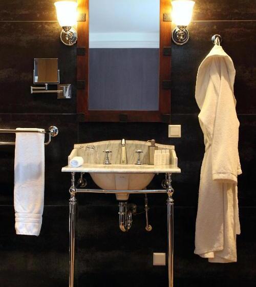 豪华房间, Suitehotel Posthoorn