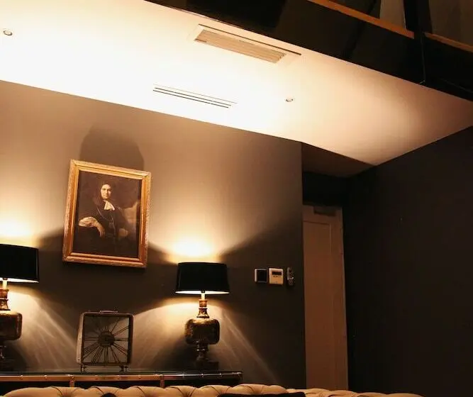 Perhesviitti, Suitehotel Posthoorn