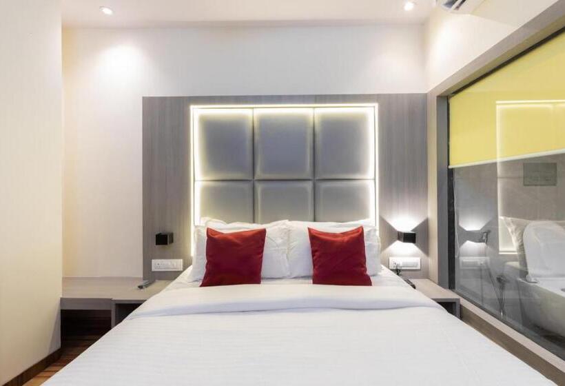 اتاق خانوادگی, Fabexpress Green House