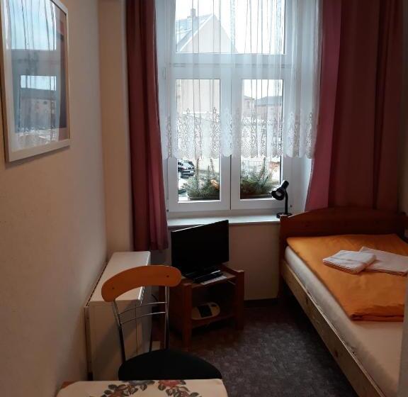 单人经济间, Gästehaus Heidi