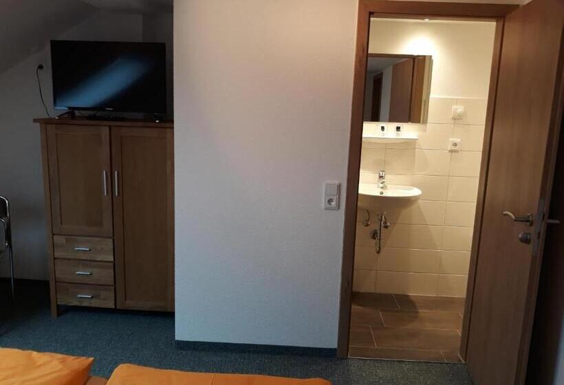 标准间, Gästehaus Heidi