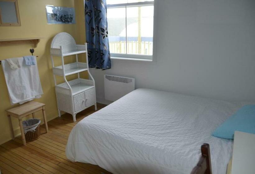 스탠다드 룸 더블 침대, Auberge Internationale Le Tangon