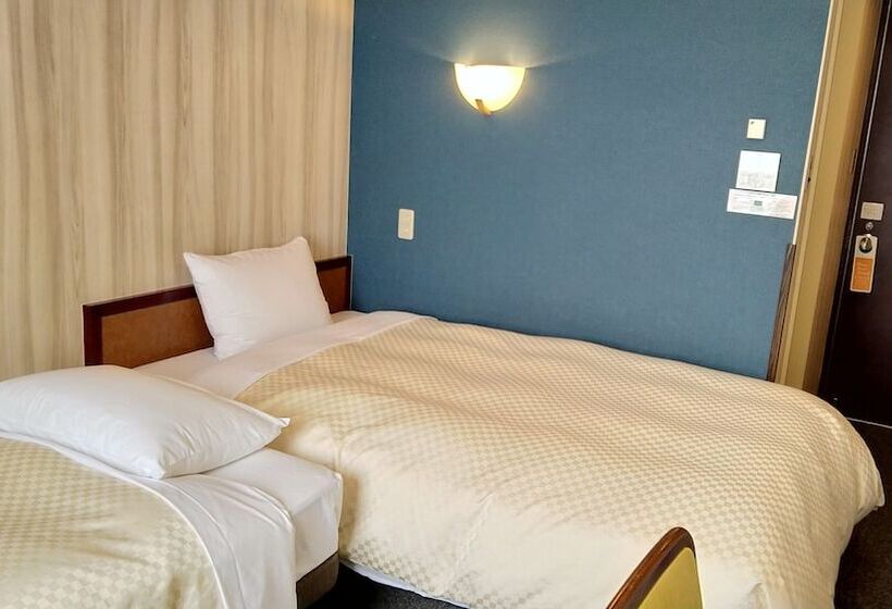 이코노미 룸, Royal Hotel Odate