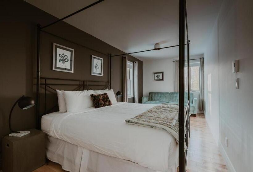 주니어 스위트, Domaine Jolivent