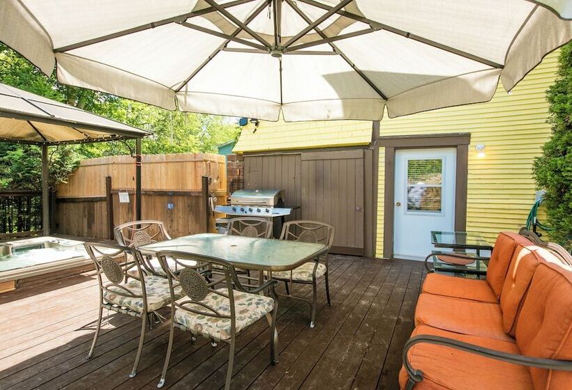 스탠다드 룸, Les Matins De Victoria