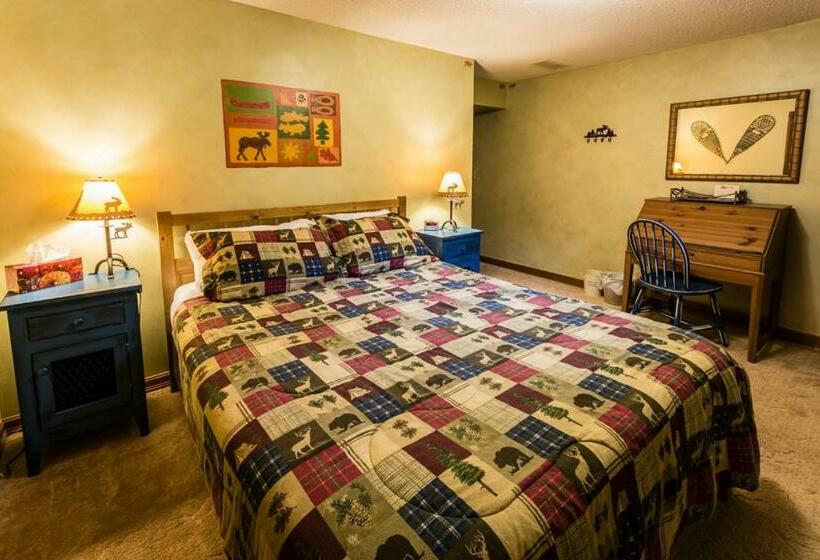 Standard Szoba, Rustlers Lodge