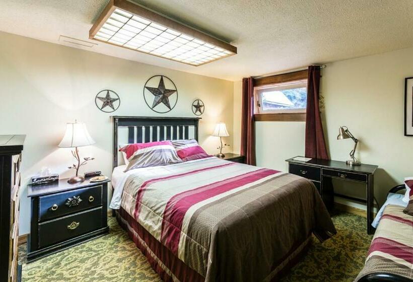 Номер Стандарт, Rustlers Lodge
