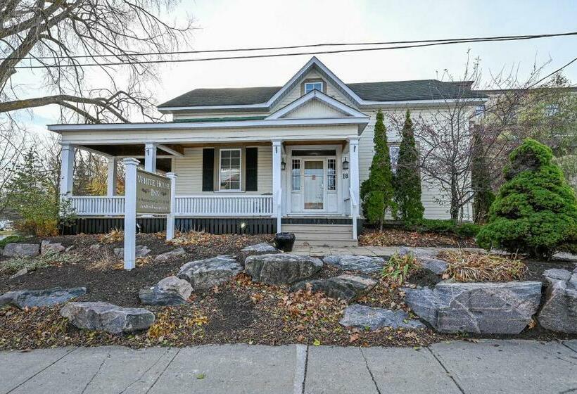 غرفة قياسية, The White House