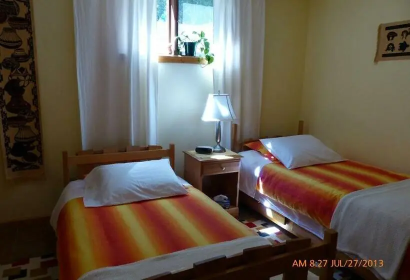 Standard-huone, End Of The Road B & B