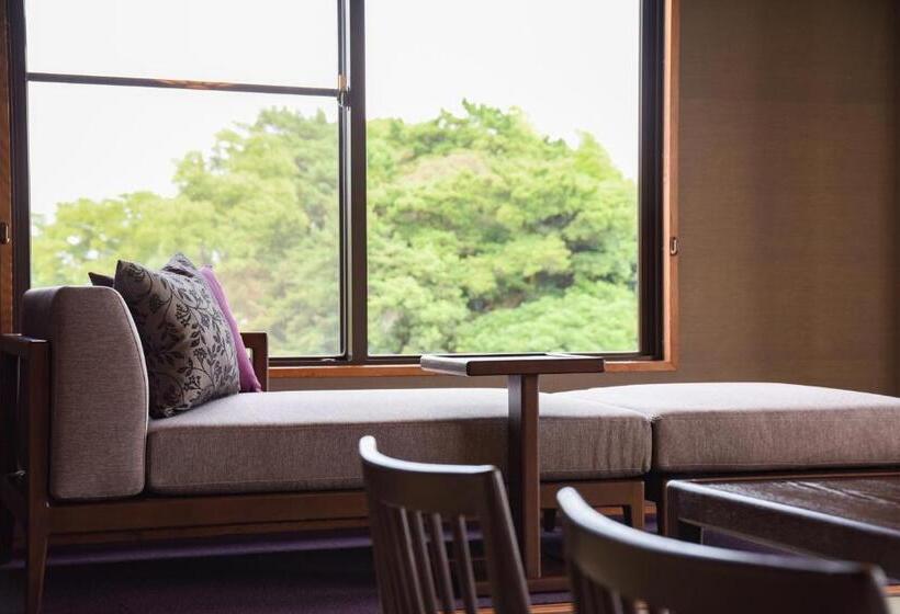 Семейный Номер, Ohana