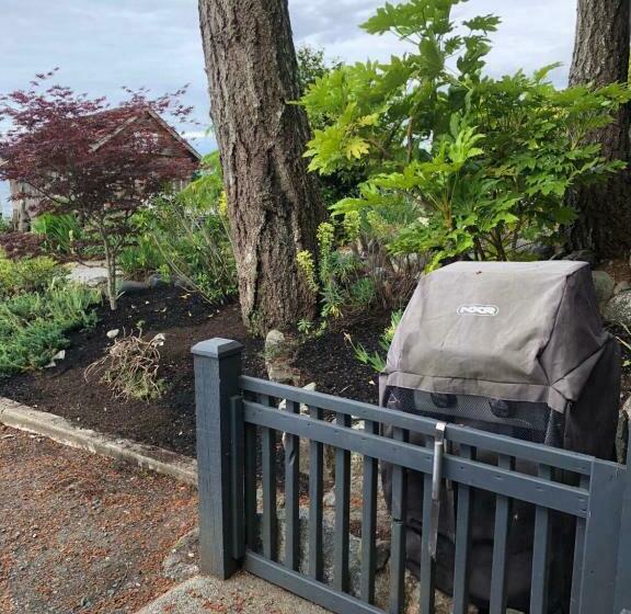 סוויטה, Qualicum Breeze Beach Resort