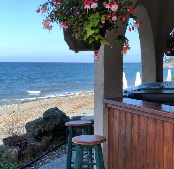 סוויטה, Qualicum Breeze Beach Resort