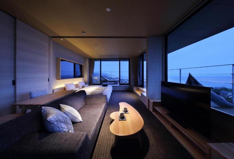 小型套房, The Shinra