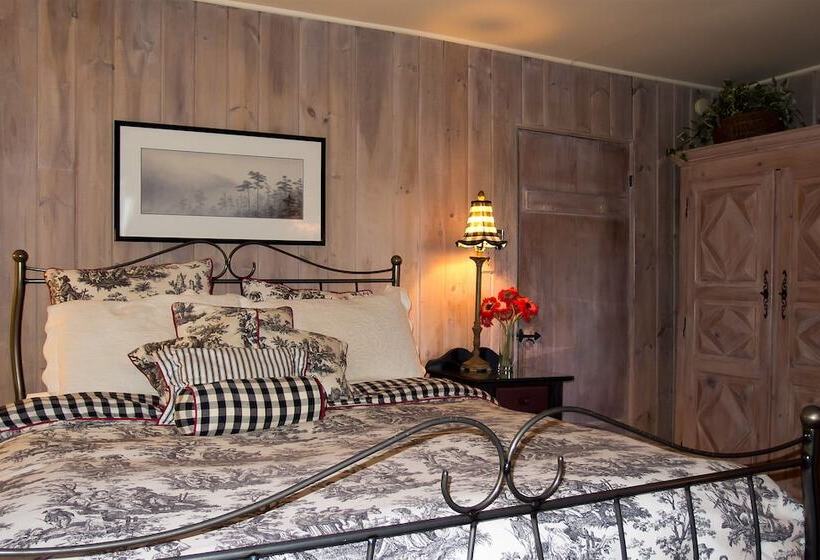 스위트, Le Petit Clocher Gite Touristique B & B