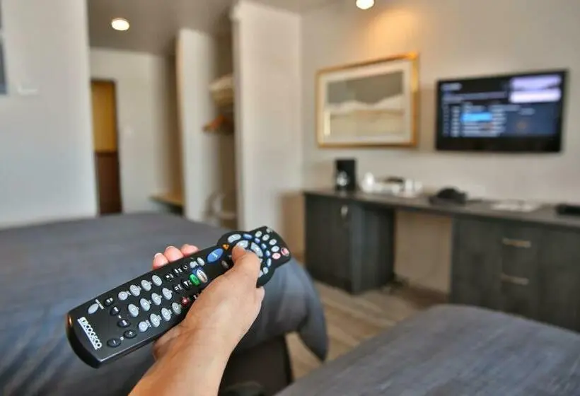 Standard Neljän Hengen Huone, Motel Castille