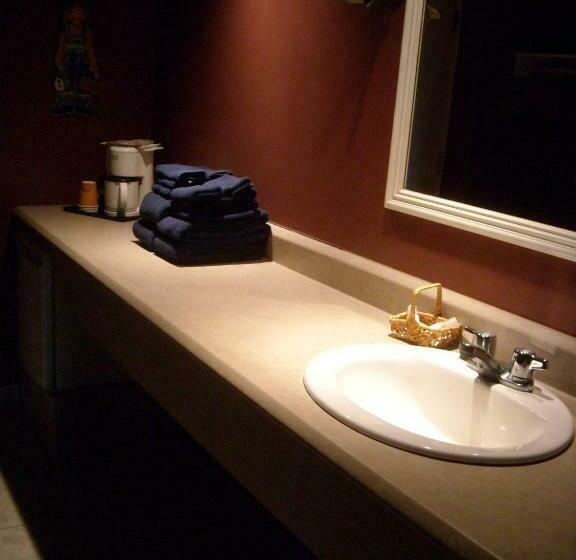 标准间, Motel Le Quiet