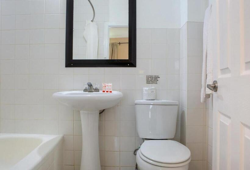 غرفة سوبيريور, Richmond Hill On North