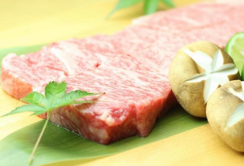 غرفة قياسية مطلّة علي الحديقة, Iwasuso