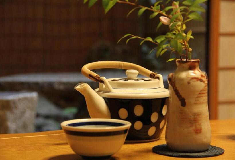 标准房带园景, Iwasuso