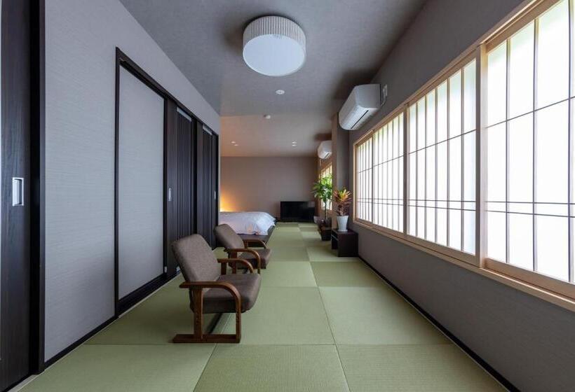 四人高级间, Iwasuso