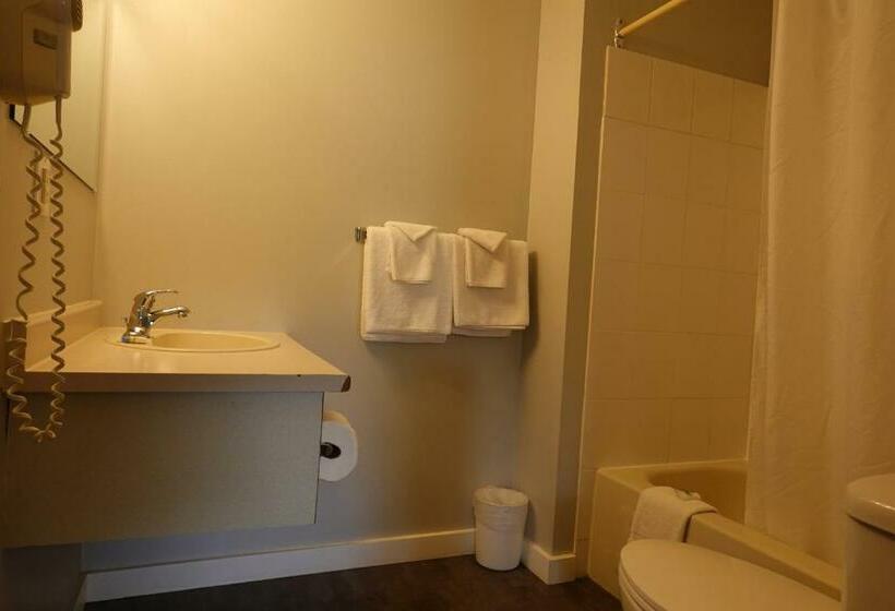 חדר דלוקס, Skylite Motel