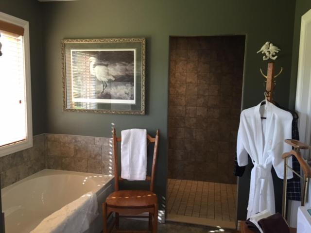 جناح ديلوكس, Wenzler S Landing Bed & Breakfast