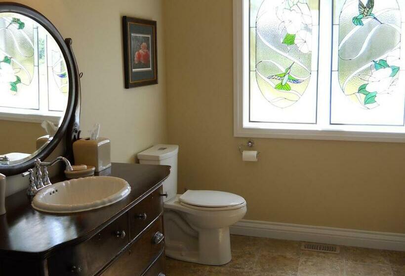 غرفة ديلوكس رباعية, Wenzler S Landing Bed & Breakfast