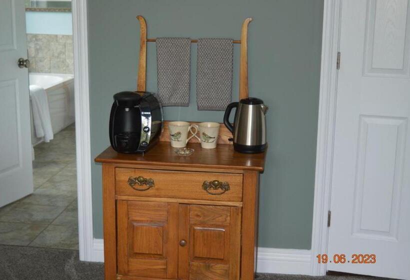 جناح ديلوكس, Wenzler S Landing Bed & Breakfast