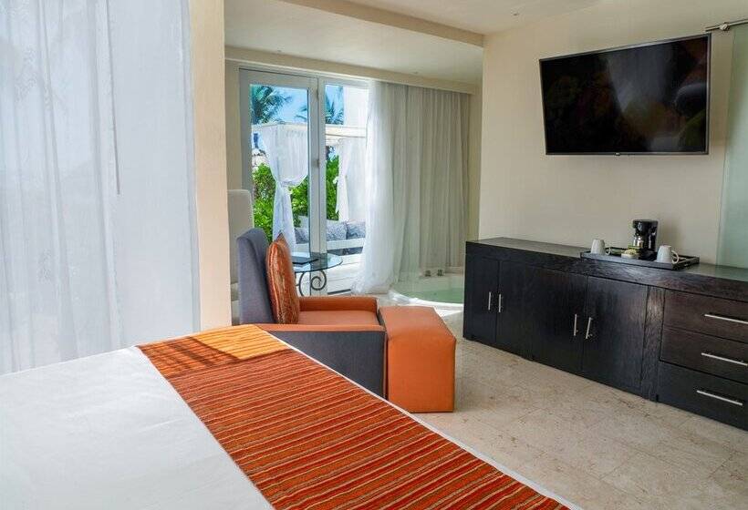 سوییت جونیور, The Sens Tulum Riviera