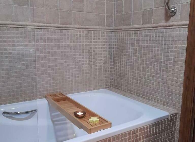 חדר דלוקס, Els Canterers