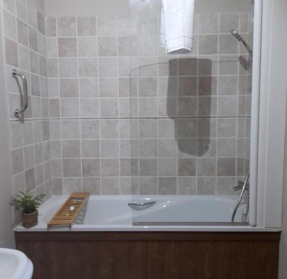 סוויטת ג'וניור, Els Canterers