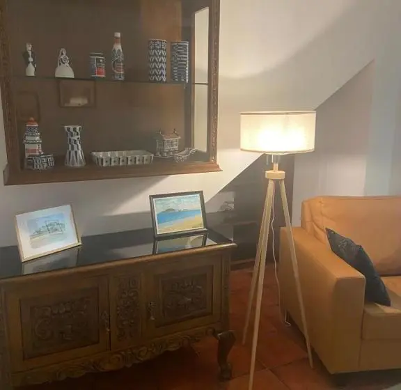 テラス付き１ベッドルームアパートメント, Apartamento Marouco