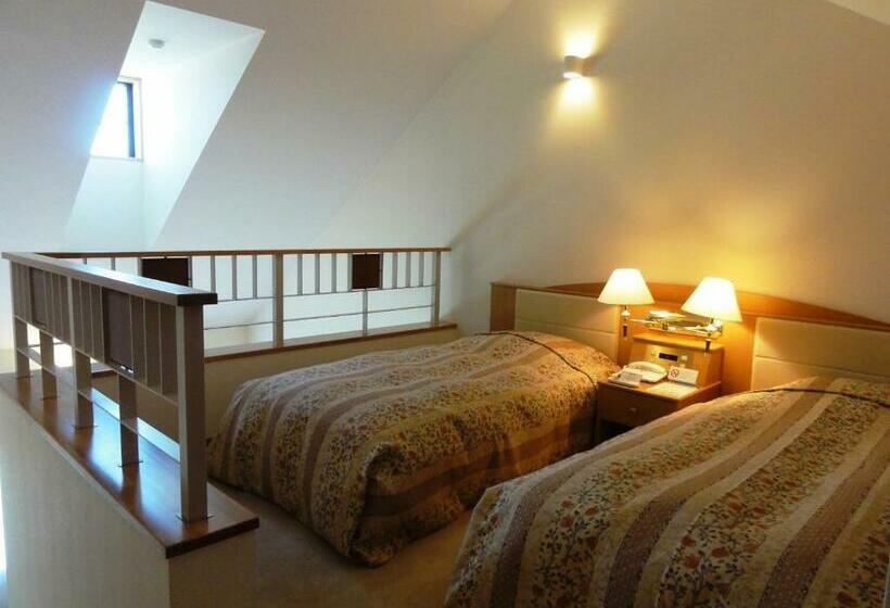 اتاق دوبلکس, Furano La Terre