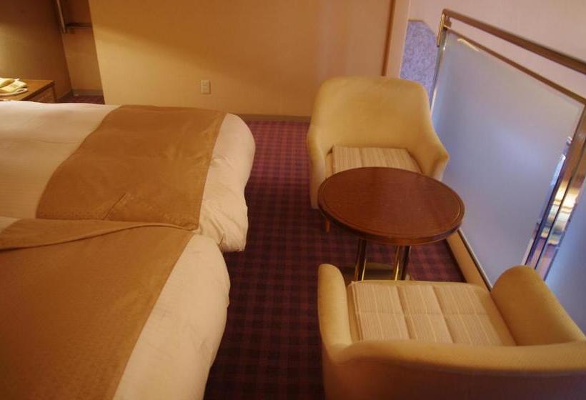 Номер Дюплекс, Gifu Castle Inn