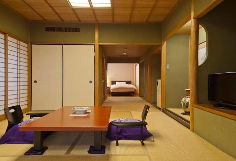 Люкс Вид на Море, Kanichi