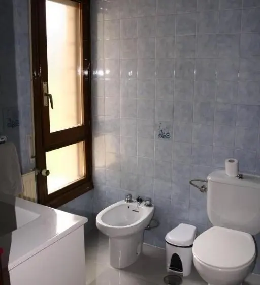 اتاق استاندارد, Restaurante Valdevenados