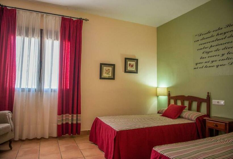 スタンダードルーム, El Coto De Quevedo