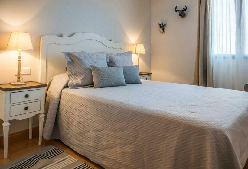 スタンダードルーム, El Coto De Quevedo