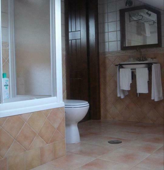 标准间, Rural El Caseron De Linarejos