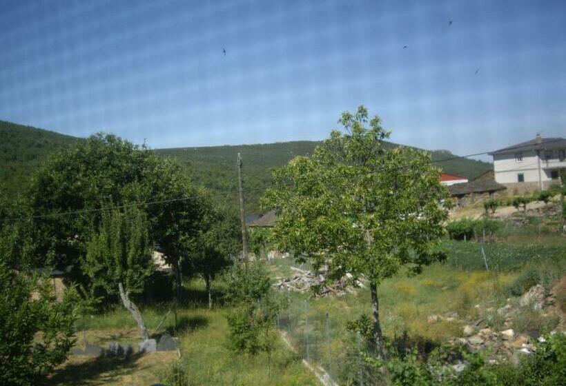 标准间, Rural El Caseron De Linarejos