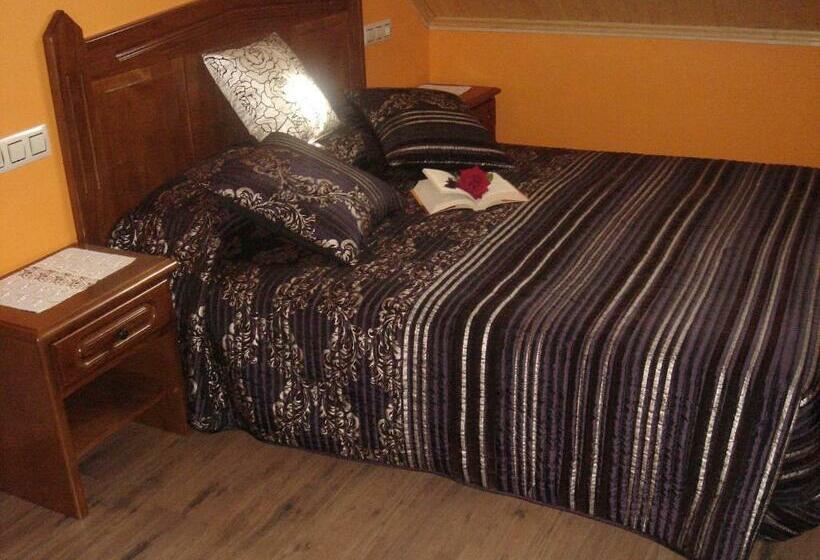 标准间, Rural El Caseron De Linarejos