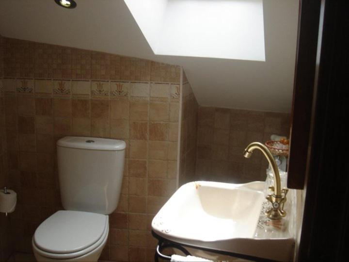 标准间, Rural El Caseron De Linarejos