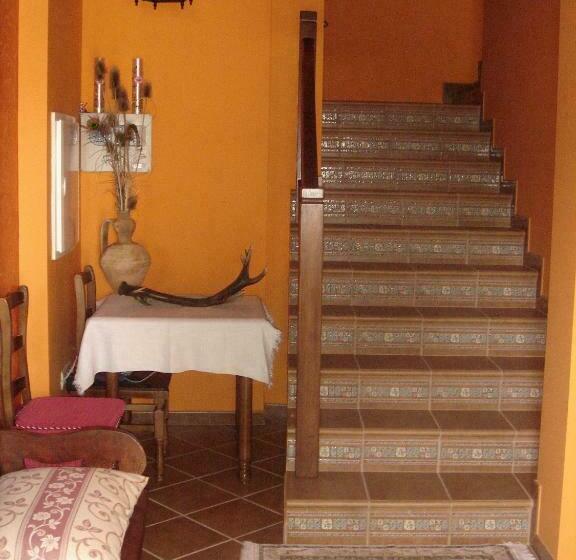 标准间, Rural El Caseron De Linarejos